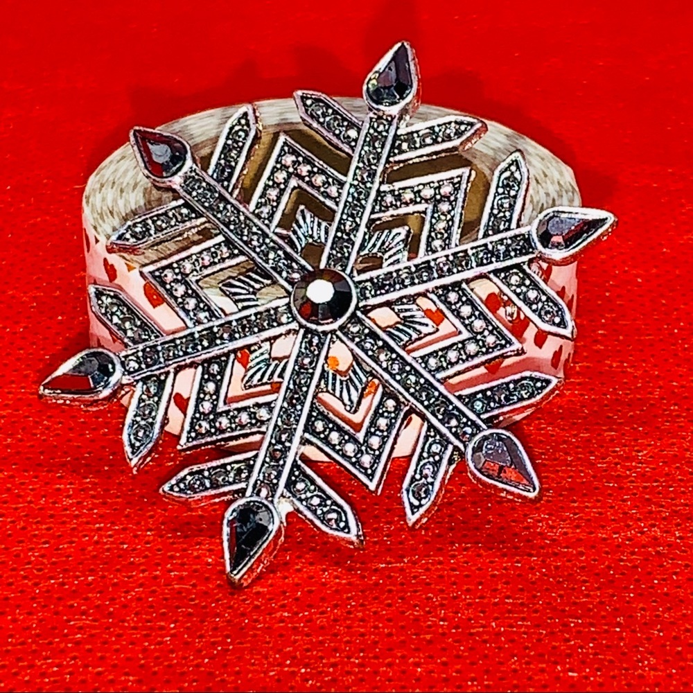 Pin